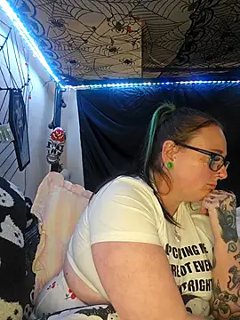 Bunny Cummings online show from 11/20/25, 11:26