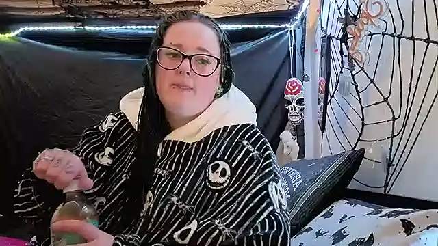 Bunny Cummings online show from 01/16/26, 10:25