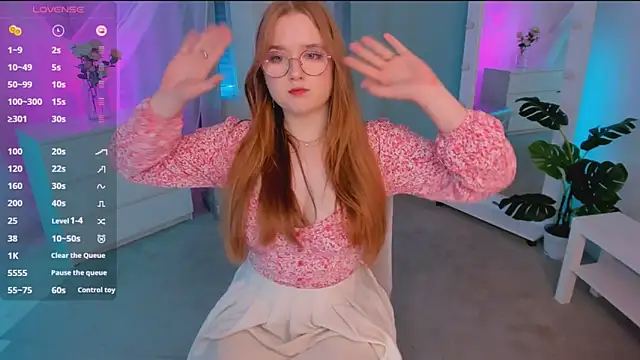 bonnie wright online show from 12/05/24, 04:23