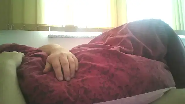 Snapshot of PolishMario chatting on 02/07/25, 10:40 PolishMario online show from 02/07/25, 10:40