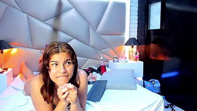 Bonny Bonss online show from 02/05/25, 02:40