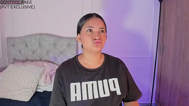 Isa squirt1 online show from 10/10/25, 02:54