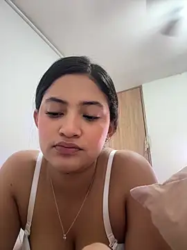 Snapshot of Isa_squirt1 chatting on 07/02/26, 03:23 Isa squirt1 online show from 07/02/26, 03:23