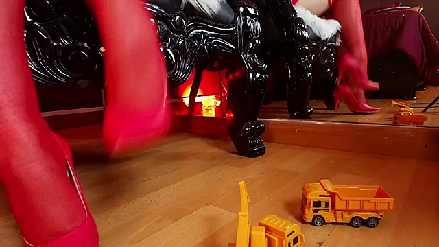 MelaniaKnauss online show from 03/07/26, 08:39