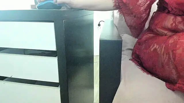 MendiPetite online show from 02/20/26, 09:26