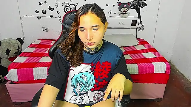 cutekat  online show from 04/14/26, 04:40