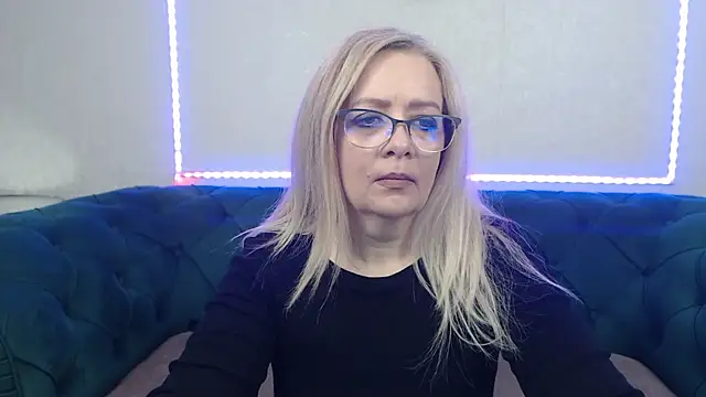 IvanaCharm online show from 05/08/26, 03:23