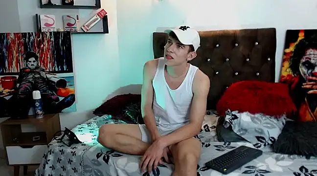 flowers18 online show from 03/12/25, 12:20