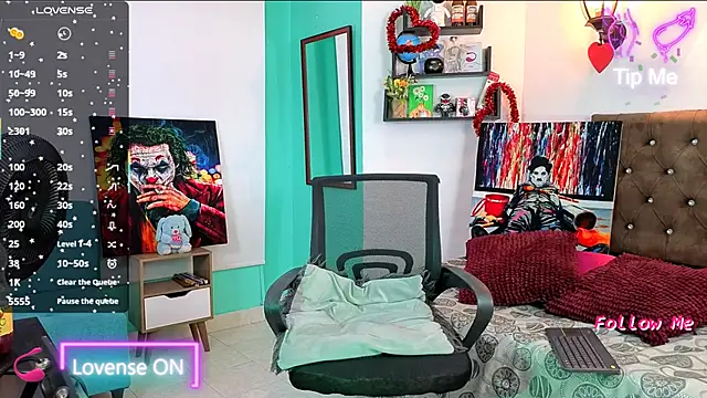 flowers18 online show from 09/15/25, 10:10