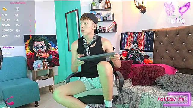 flowers18 online show from 10/08/25, 09:45