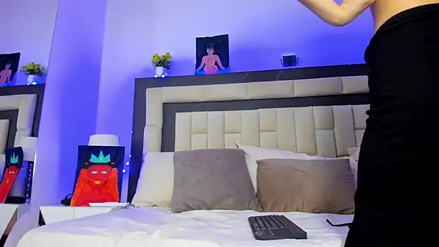 Snapshot of azumi_cutiepie_ chatting on 01/19/25, 10:28 azumi cutiepie online show from 01/19/25, 10:28