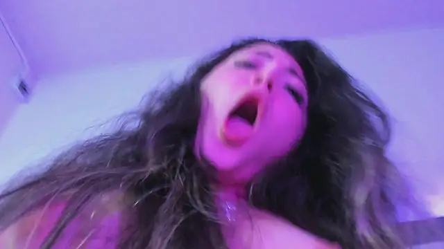 Snapshot of azumi_cutiepie_ chatting on 02/02/25, 07:14 azumi cutiepie online show from 02/02/25, 07:14