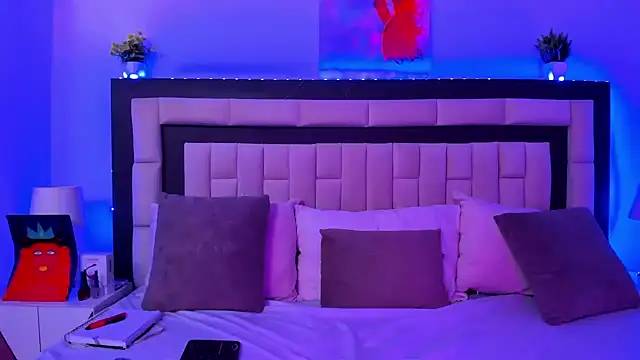 Snapshot of azumi_cutiepie_ chatting on 02/07/25, 06:02 azumi cutiepie online show from 02/07/25, 06:02