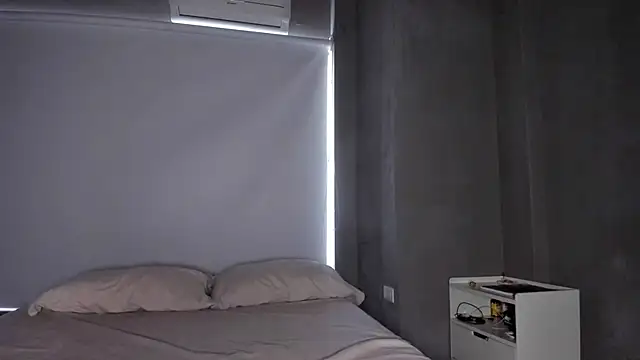 Snapshot of azumi_cutiepie_ chatting on 09/22/25, 01:57 azumi cutiepie online show from 09/22/25, 01:57