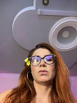 antonhella1 online show from 02/18/26, 05:20