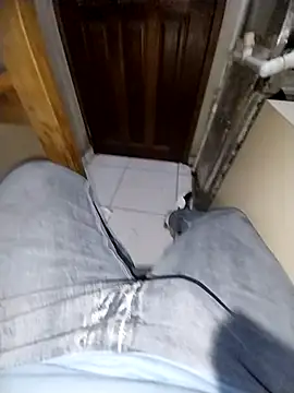 Snapshot of Whiper2024 chatting on 02/20/26, 06:19 Whiper2024 online show from 02/20/26, 06:19