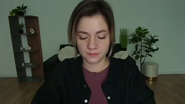 Snapshot of MariaSttone chatting on 12/03/24, 03:00 MariaSttone online show from 12/03/24, 03:00