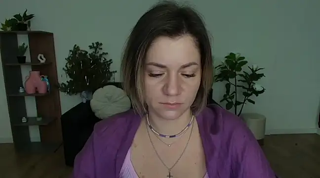 Snapshot of MariaSttone chatting on 01/13/25, 03:58 MariaSttone online show from 01/13/25, 03:58