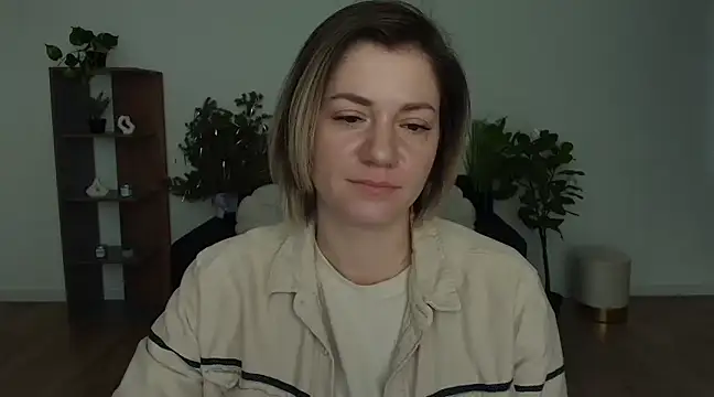 Snapshot of MariaSttone chatting on 01/26/25, 10:02 MariaSttone online show from 01/26/25, 10:02
