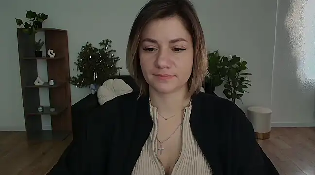 Snapshot of MariaSttone chatting on 02/11/25, 10:59 MariaSttone online show from 02/11/25, 10:59