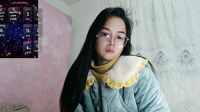 Snapshot of baoer-558 chatting on 02/26/25, 05:39 baoer-558 online show from 02/26/25, 05:39