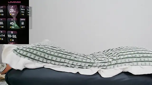 Snapshot of baoer-558 chatting on 03/22/25, 06:33 baoer-558 online show from 03/22/25, 06:33