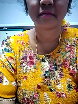 Snapshot of Bangarupapa chatting on 01/14/25, 11:42 Bangarupapa online show from 01/14/25, 11:42