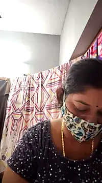 Snapshot of Bangarupapa chatting on 01/21/25, 04:37 Bangarupapa online show from 01/21/25, 04:37