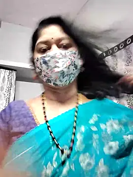 Snapshot of Bangarupapa chatting on 02/11/25, 03:40 Bangarupapa online show from 02/11/25, 03:40