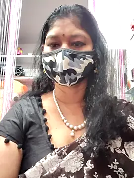 Snapshot of Bangarupapa chatting on 10/06/25, 03:42 Bangarupapa online show from 10/06/25, 03:42