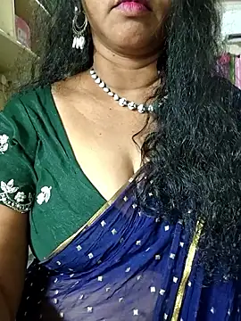 Snapshot of Bangarupapa chatting on 05/20/26, 04:29 Bangarupapa online show from 05/20/26, 04:29