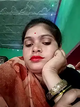 Snapshot of Chandni chatting on 01/24/25, 06:03 Chandni online show from 01/24/25, 06:03