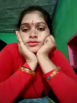 Snapshot of Chandni chatting on 02/12/25, 07:55 Chandni online show from 02/12/25, 07:55