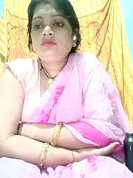 Snapshot of Chandni chatting on 02/21/25, 06:37 Chandni online show from 02/21/25, 06:37