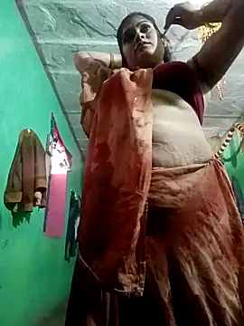 Snapshot of Chandni chatting on 02/22/25, 07:01 Chandni online show from 02/22/25, 07:01