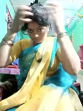 Snapshot of Chandni chatting on 03/02/25, 10:16 Chandni online show from 03/02/25, 10:16