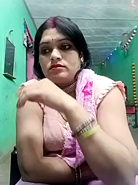 Snapshot of Chandni chatting on 03/10/25, 10:45 Chandni online show from 03/10/25, 10:45