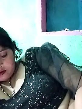 Snapshot of Chandni chatting on 03/20/25, 03:58 Chandni online show from 03/20/25, 03:58