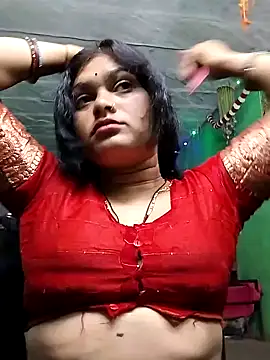 Snapshot of Chandni chatting on 03/21/25, 08:08 Chandni online show from 03/21/25, 08:08