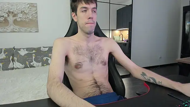 White Dylan online show from 04/05/26, 12:24