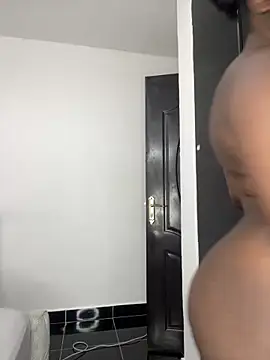 prettiepearl online show from 02/03/26, 02:00