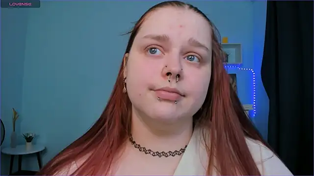 Snapshot of Crow_Diam0nd chatting on 12/12/24, 04:26 Crow Diam0nd online show from 12/12/24, 04:26