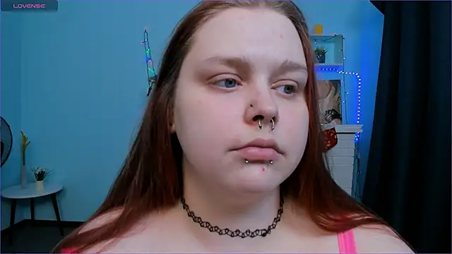 Snapshot of Crow_Diam0nd chatting on 01/06/25, 04:04 Crow Diam0nd online show from 01/06/25, 04:04