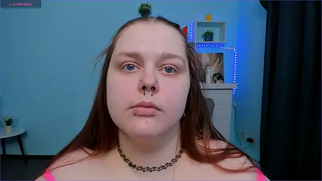 Snapshot of Crow_Diam0nd chatting on 01/08/25, 04:02 Crow Diam0nd online show from 01/08/25, 04:02