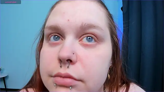 Snapshot of Crow_Diam0nd chatting on 01/26/25, 10:57 Crow Diam0nd online show from 01/26/25, 10:57