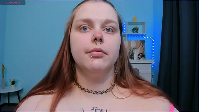 Snapshot of Crow_Diam0nd chatting on 01/30/25, 02:06 Crow Diam0nd online show from 01/30/25, 02:06