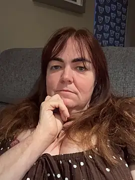 curvy-milf-abbie online show from 11/01/25, 04:53