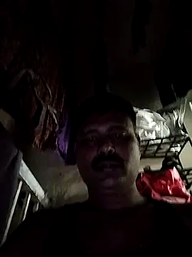 Snapshot of Vinay-kumar89 chatting on 12/15/25, 01:48 Vinay-kumar89 online show from 12/15/25, 01:48