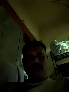 Snapshot of Vinay-kumar89 chatting on 01/16/26, 03:49 Vinay-kumar89 online show from 01/16/26, 03:49