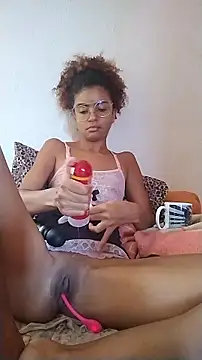 Snapshot of Emanuelle_manu chatting on 01/16/26, 11:03 Emanuelle manu online show from 01/16/26, 11:03